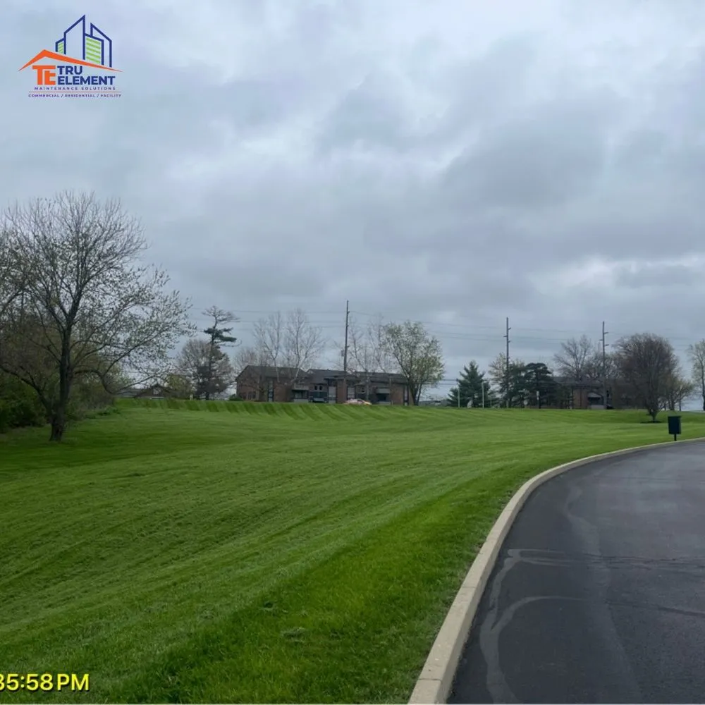 Reliable outdoor landscaping in Florence, KY by Tru Element