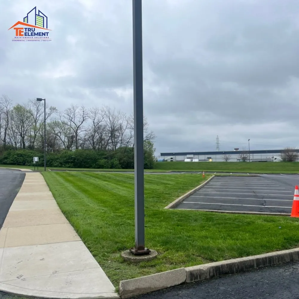 Trusted outdoor landscaping with custom design in Florence, KY by Tru Element