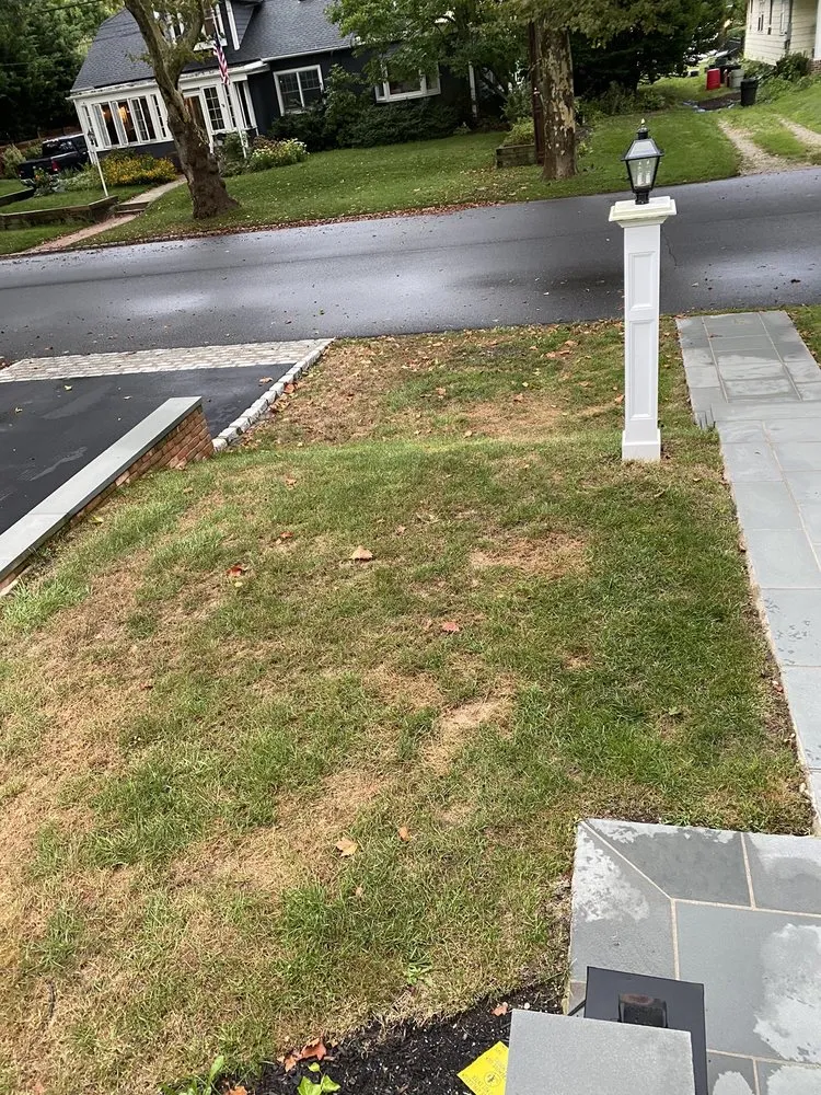 Affordable landscaping services in Yaphank, NY by Tru Green