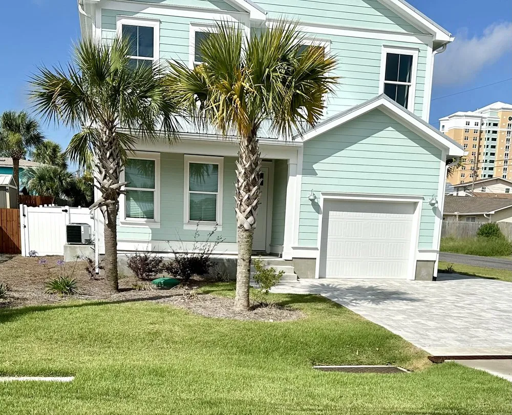 Top-rated lawn care service in Panama City, FL - Tru Horizon