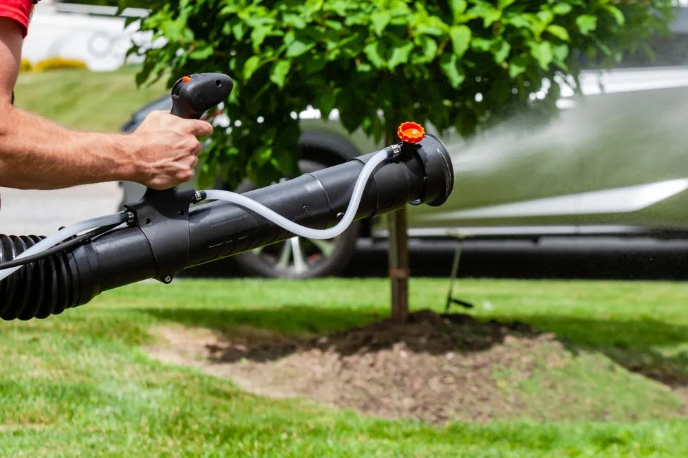 Local landscape installation experts serving Mohegan Lake, NY - Tru Organics Mosquito & Tick Control