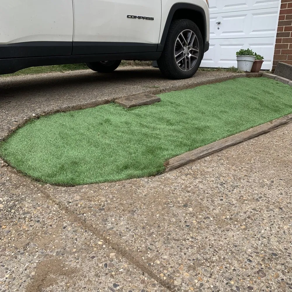 Professional lawn care service for beautiful yards in Philadelphia, PA by Tru Trimming Landscaping