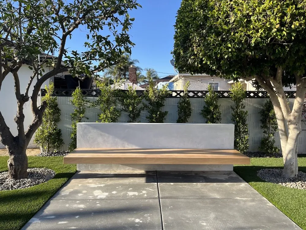 Affordable outdoor landscaping experts serving Lakewood, CA - Tru Vision