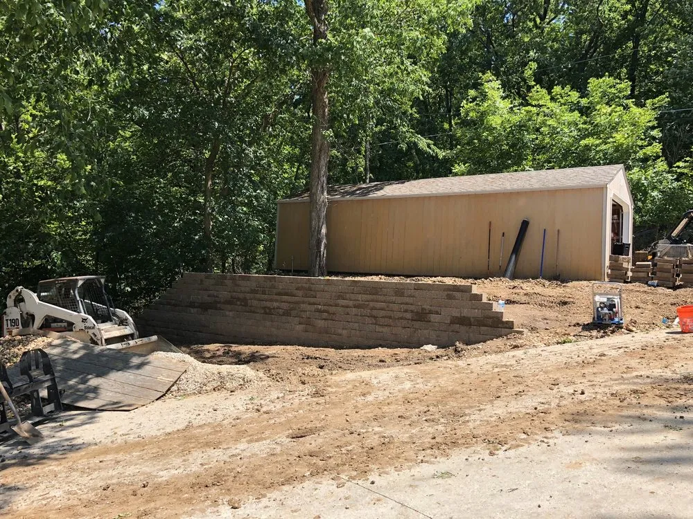 Professional yard maintenance in St. Peters, MO - Trudeau Landscaping & Maintenance
