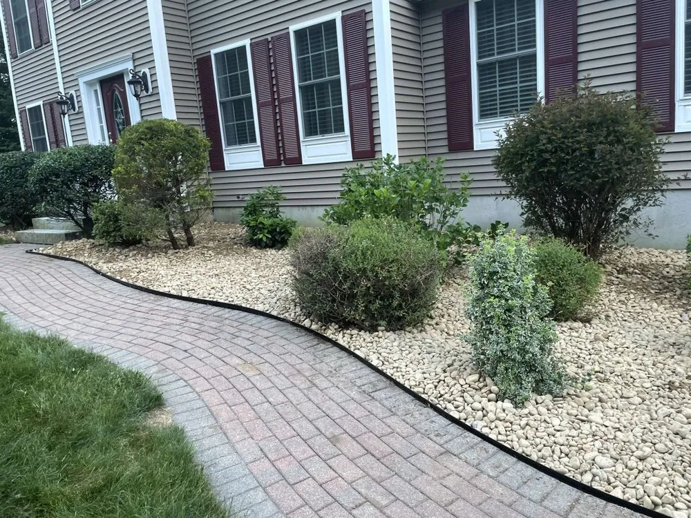 Top-rated garden landscaping near you in Windham, NH by Trudel Landscaping