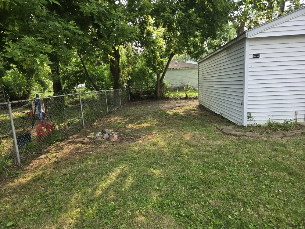 Expert lawn care service for beautiful yards in Dearborn Heights, MI by True Care lawn services