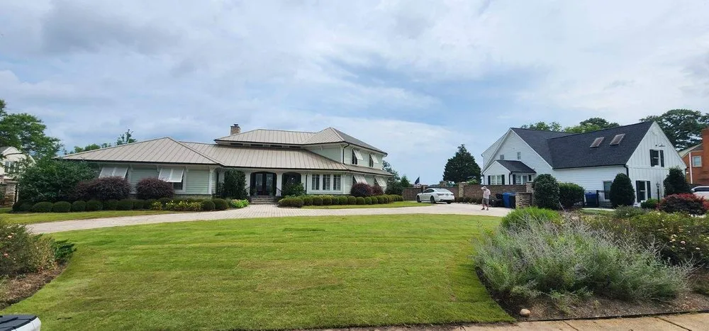 Top-rated garden landscaping for beautiful yards in Virginia Beach, VA by True Craft Contracting