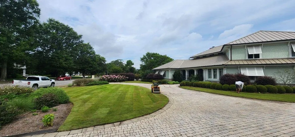 Top-rated outdoor landscaping with custom design in Virginia Beach, VA by True Craft Contracting