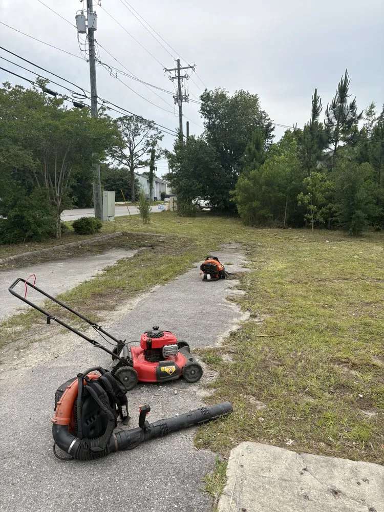 Local outdoor landscaping near you in Crawfordville, FL by True Few Property Maintenance