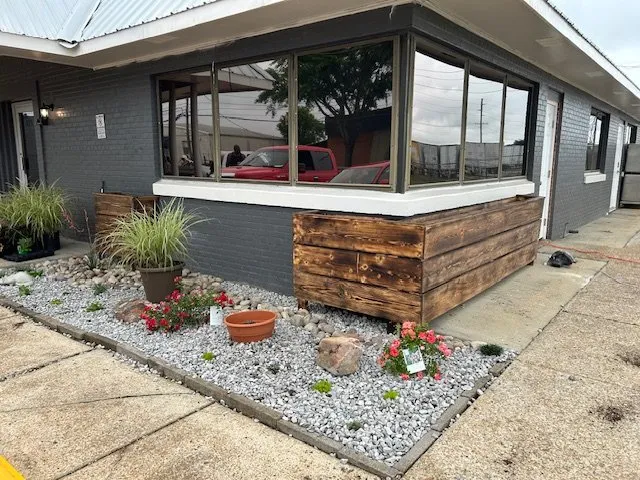 Custom yard cleanup service in Tupelo, MS by True Green