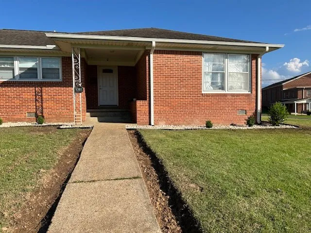 Affordable lawn care service near you across Tupelo, MS - True Green