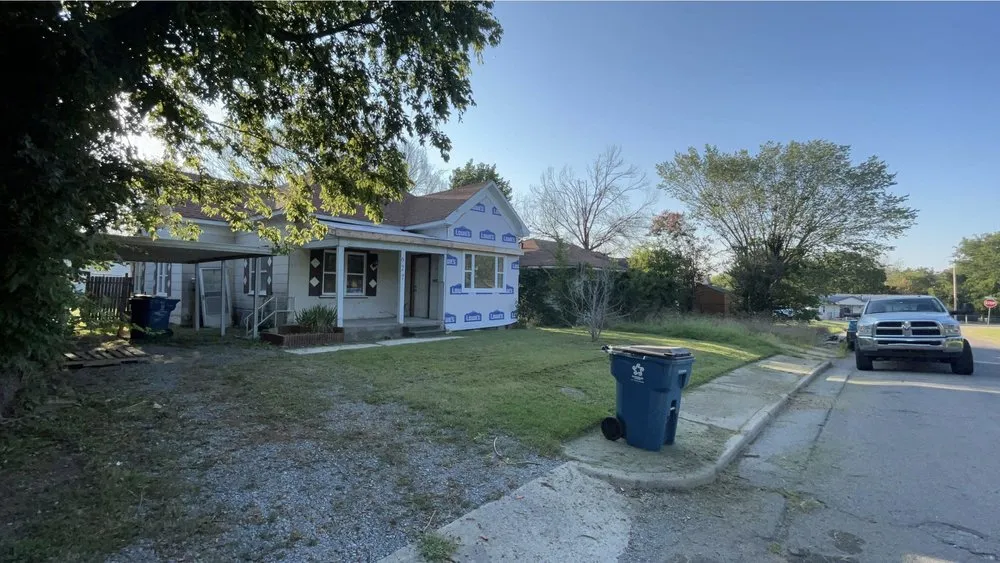 Expert lawn care service in McAlester, OK - True Grit Lawn Care