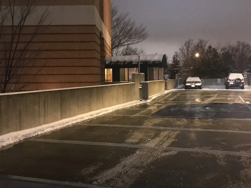 Top-rated lawn mowing service in Wickliffe, OH - True Landscaping