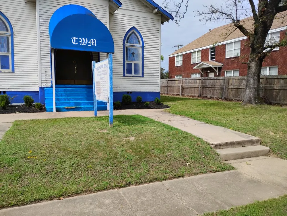 Expert landscaping services in North Little Rock, AR by True Lawn Service & Landscaping