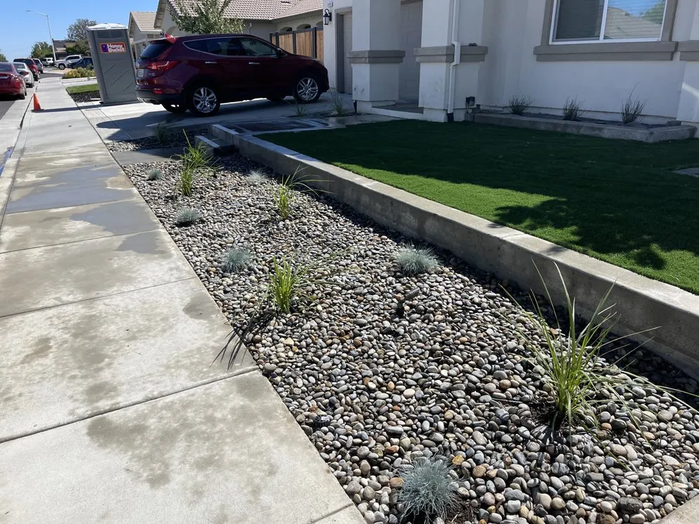 Custom yard maintenance experts serving Fairfield, CA - True Nature Landscape