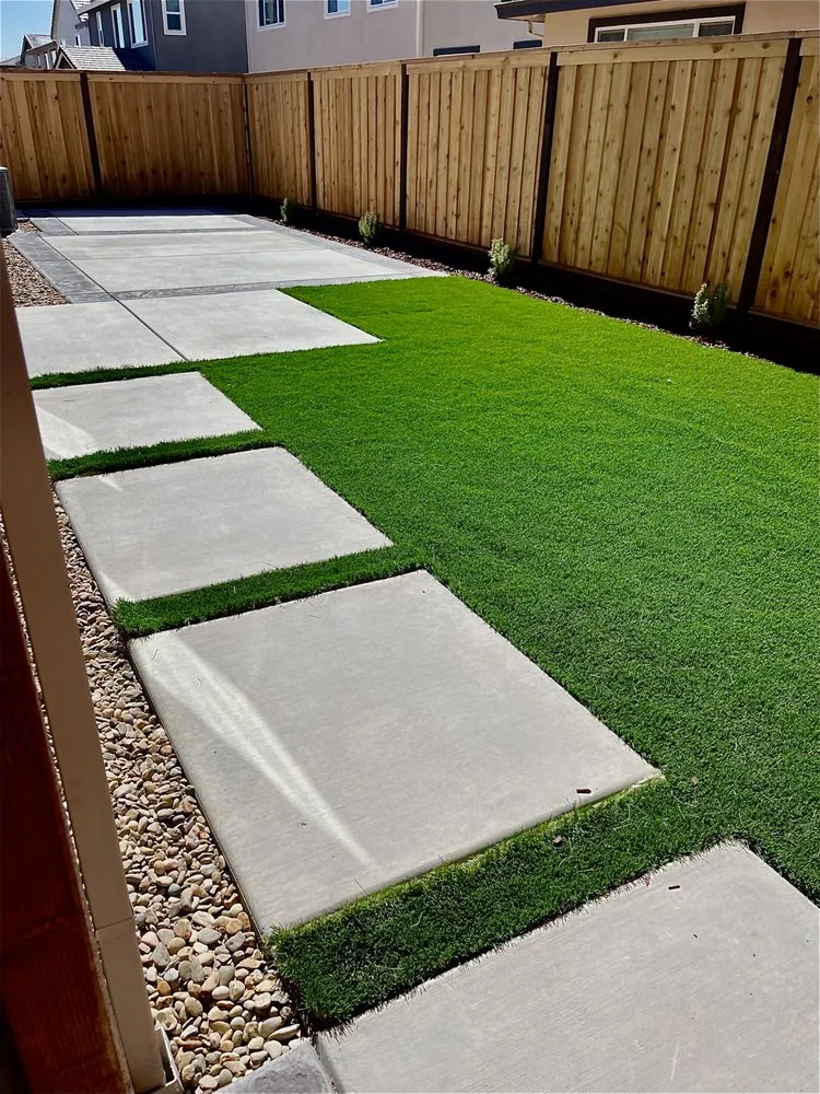 Affordable garden landscaping in Fairfield, CA by True Nature Landscape