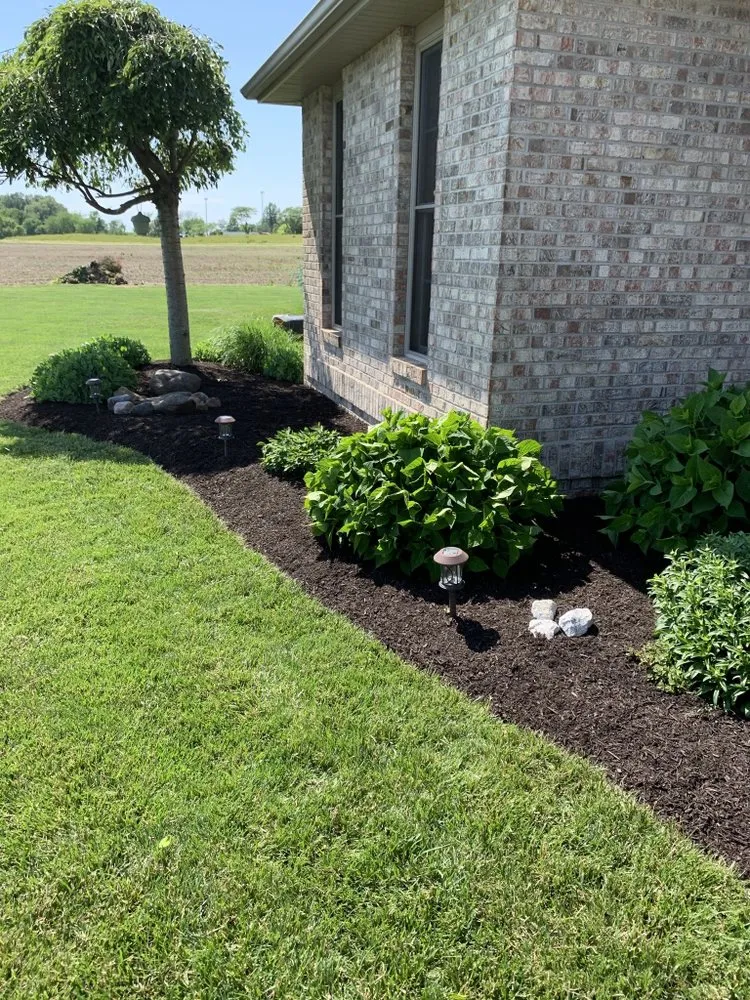 Affordable residential landscaping in Elida, OH - True North Landscaping
