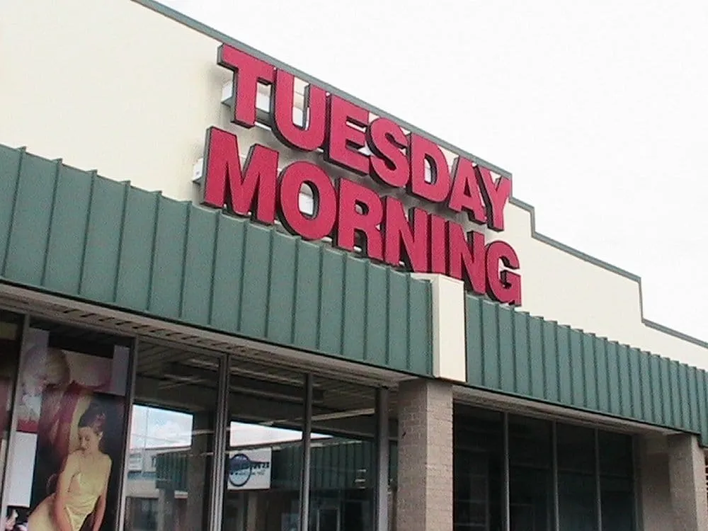 Custom yard cleanup service with custom design across El Cajon, CA - True Shine Building Services