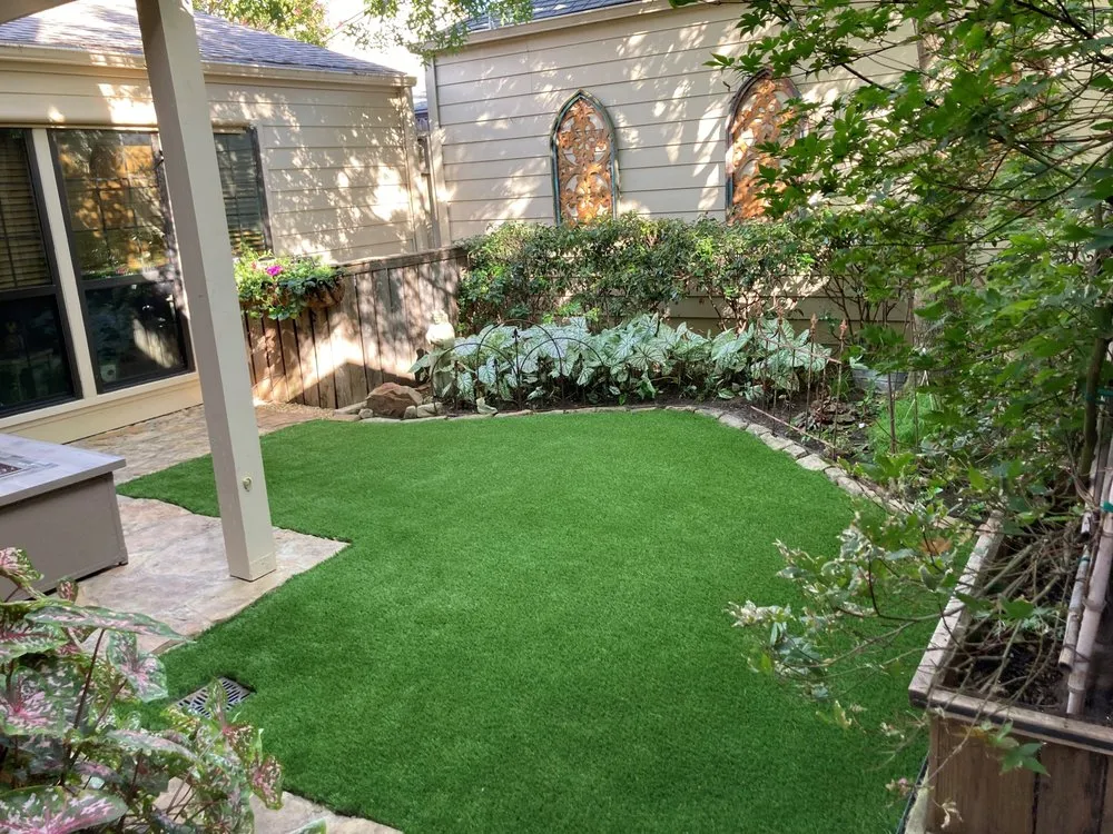 Top-rated lawn care service in Dallas, TX by True Solutions Landscape and Turf