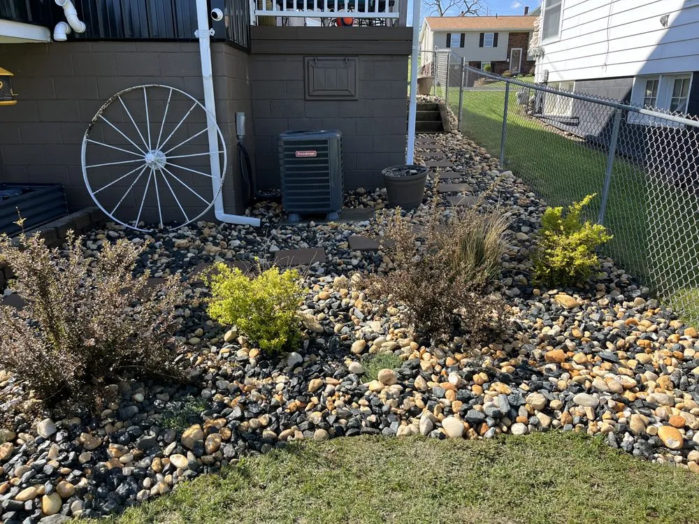 Expert lawn care service in Uniontown, PA - True Touch Lawncare