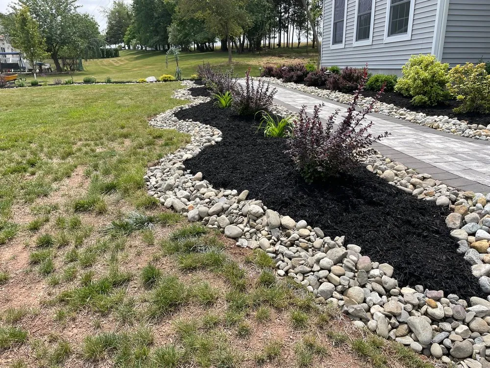 Local garden landscaping for homes across New Brunswick, NJ - True Turf Care