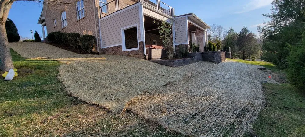 Expert landscape installation in Elizabethton, TN by TruEdge Lawn & Landscape