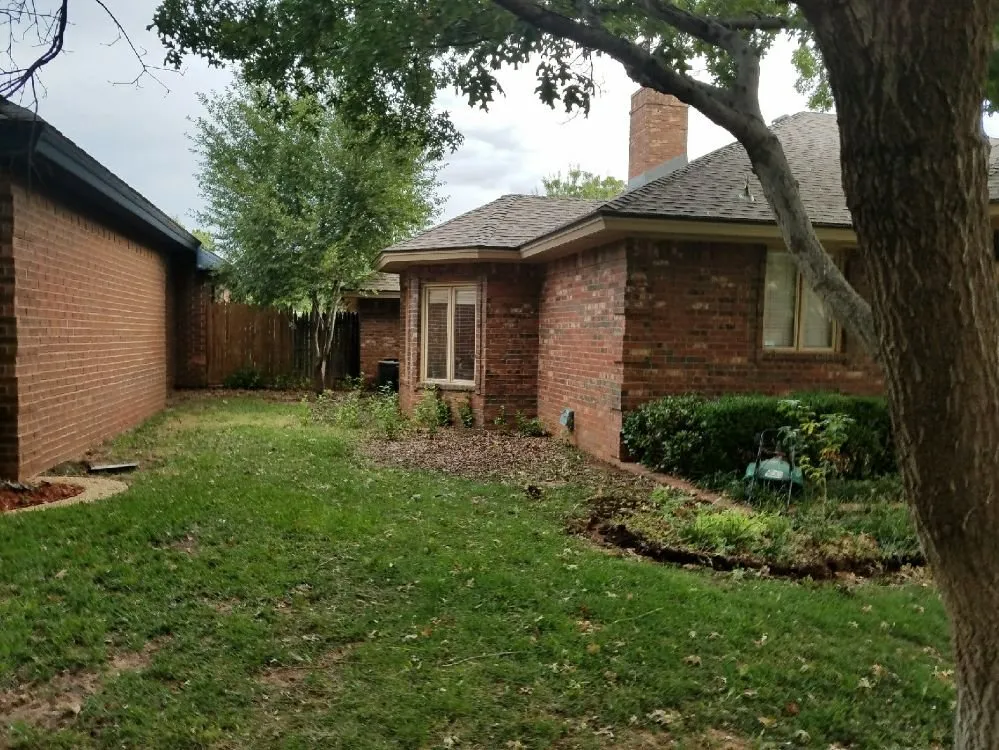 Top-rated lawn care service for year-round maintenance in Lubbock, TX by Truescapes Lawn Pros