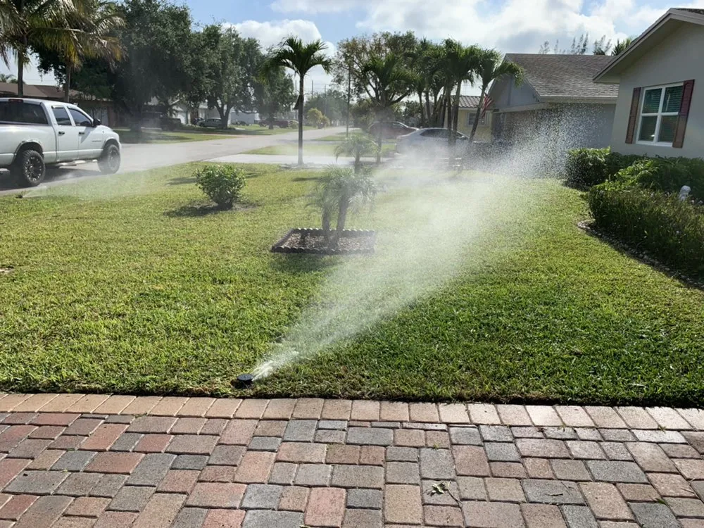 Affordable outdoor landscaping in Fort Lauderdale, FL - Truesdale's Lawn Care