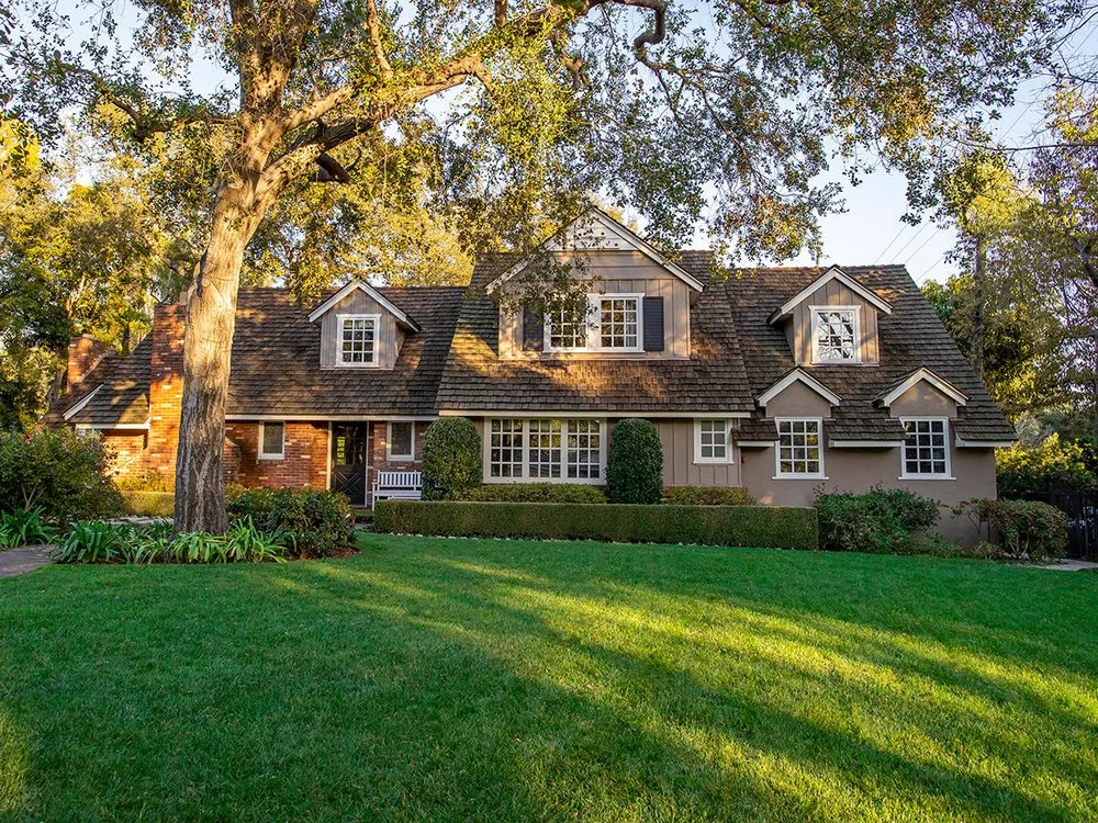 Top-rated residential landscaping with custom design across Rockford, IL - TruGreen Lawn Care