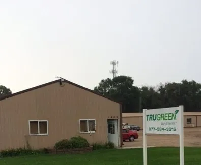 Affordable outdoor landscaping in Milford, IA by TruGreen