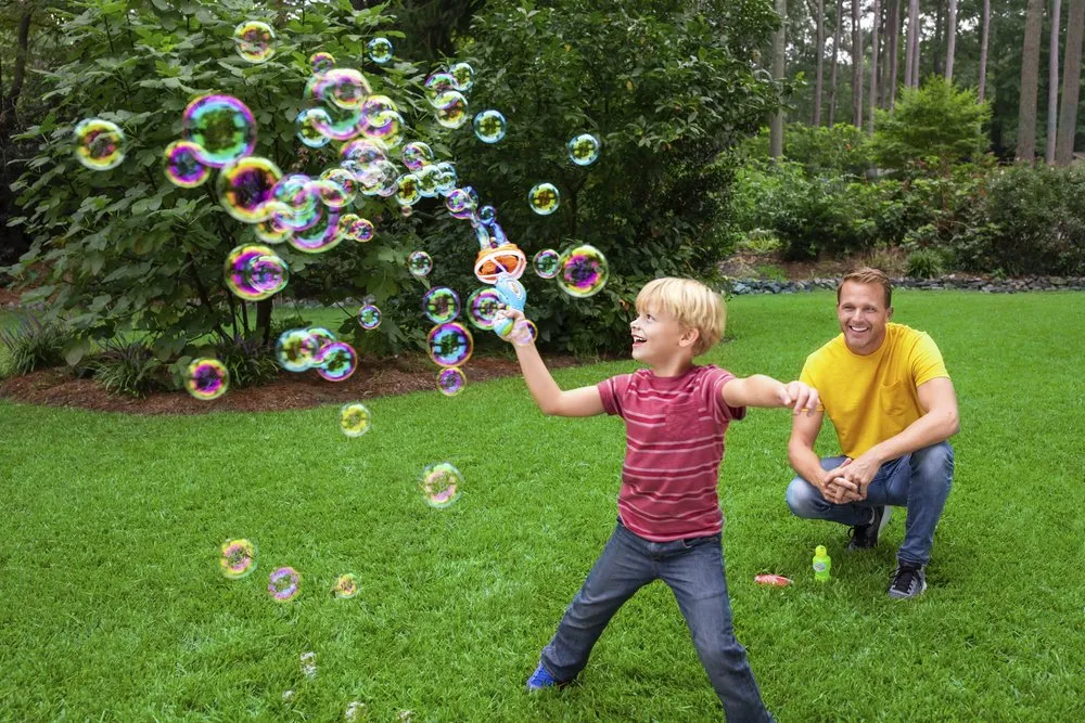 Local yard cleanup service in Lake Charles, LA by TruGreen of Lake Charles