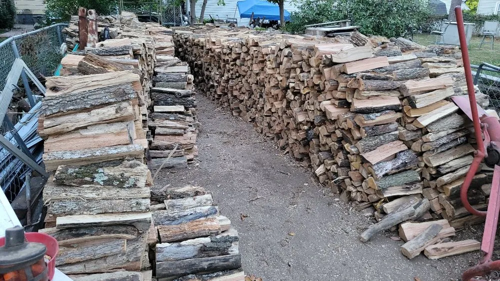 Local yard maintenance for year-round maintenance across Kirksville, MO - Truitt Logging