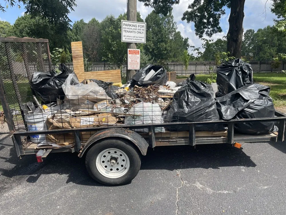 Reliable landscaping services in Union City, GA by Truitt’s Collective Services