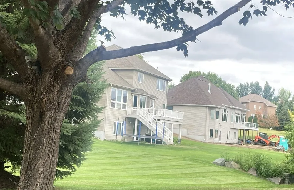 Professional yard maintenance in Bloomington, MN by TruLeaf Landscape