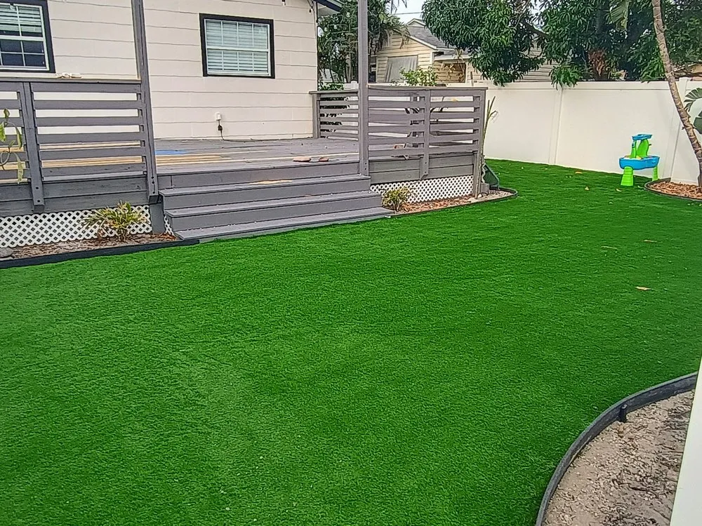 Local landscaping services experts serving St. Petersburg, FL - Truly Clean