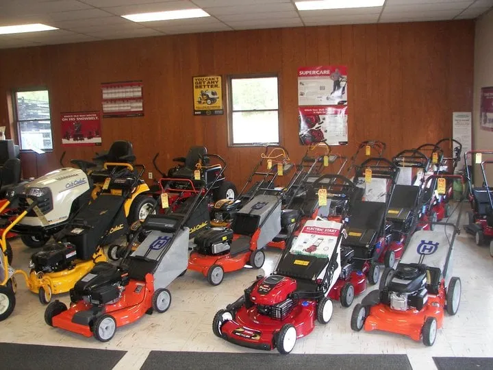 Trusted yard maintenance in Quakertown, PA by Trumbauer's Lawn & Garden