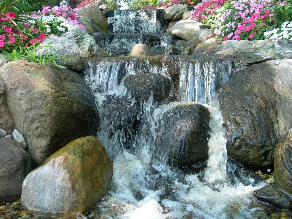 Expert outdoor landscaping experts serving York, PA - Trump Lawn & Land