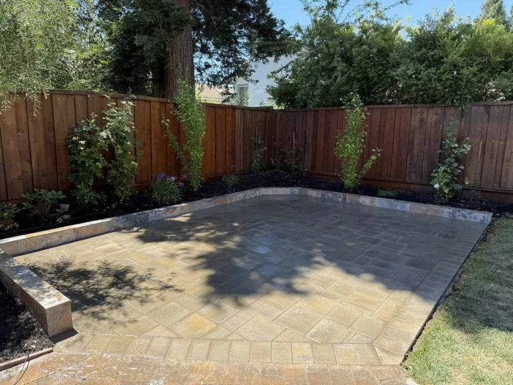 Top-rated lawn mowing service in Dublin, CA - Trung Hoang Landscapes