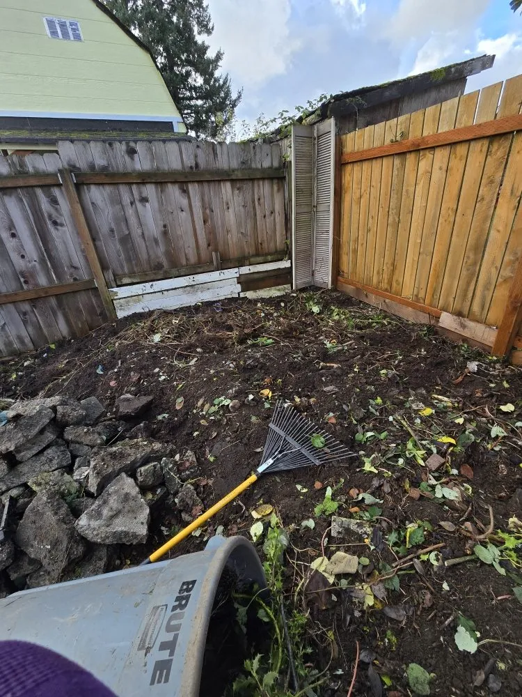 Reliable garden landscaping in Shelton, WA by TruPlants Landscape and Paver Services