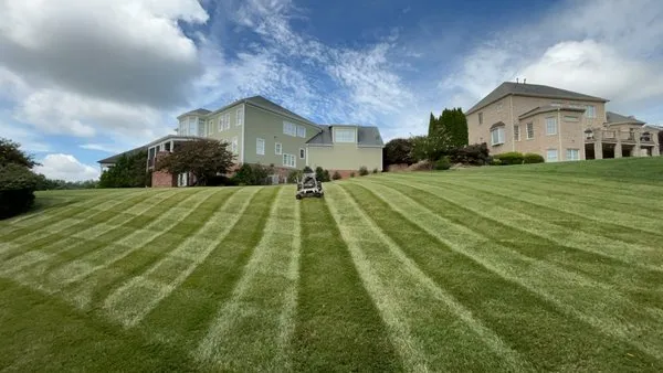 TruRock Landscaping Logo