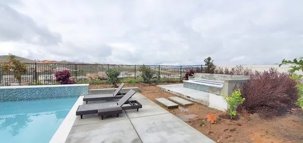 TruScape Land care Logo