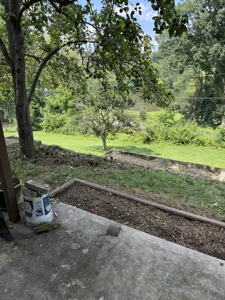 Local residential landscaping in Mechanicsburg, PA by Truscaping LLC