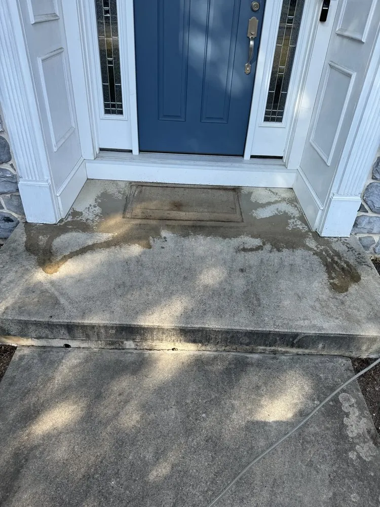 Affordable yard maintenance for homes in Mechanicsburg, PA by Truscaping LLC