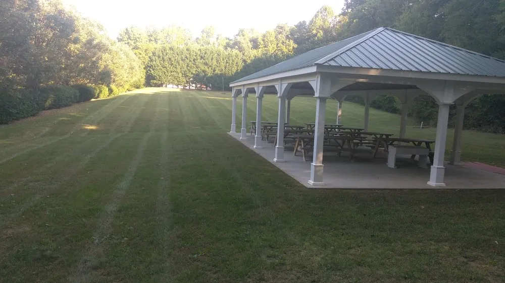 Local yard cleanup service in Manassas, VA by Trusted Landscaping & Painting