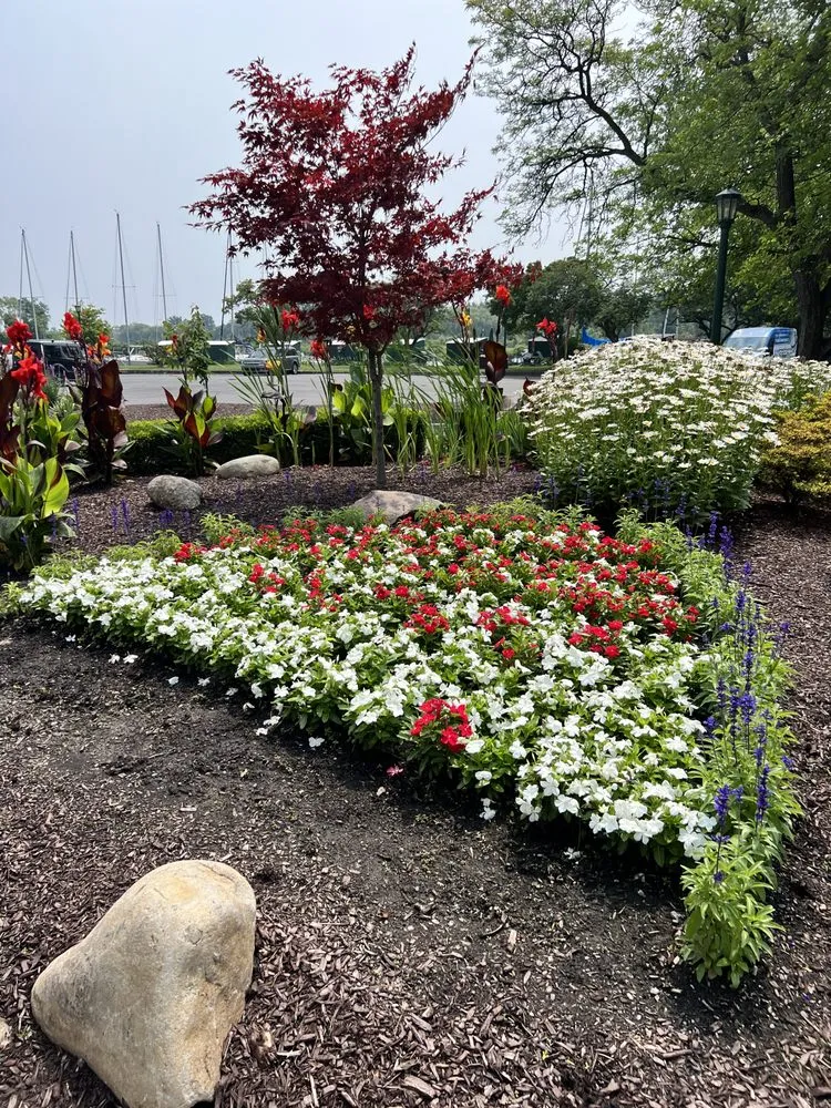 Trusted landscaping services for year-round maintenance across Detroit, MI - Trusted Landscaping