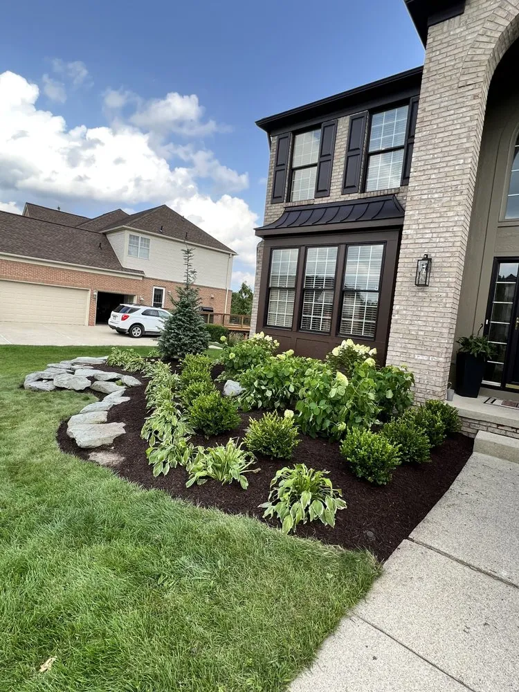 Professional landscaping services in Detroit, MI by Trusted Landscaping