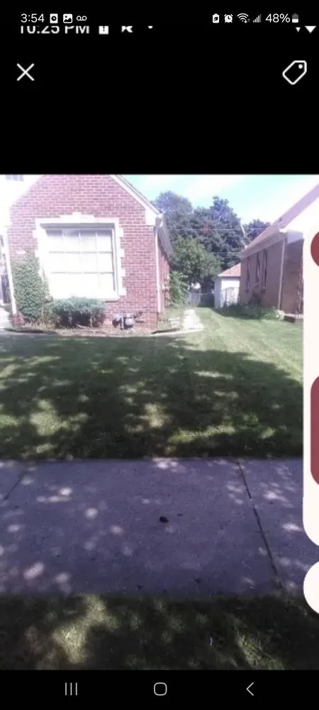 Reliable yard maintenance with custom design in Milwaukee, WI by Trusted Lawn Service