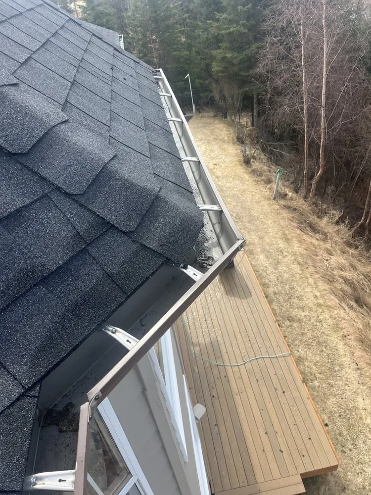 Local garden landscaping in Kenai, AK - Truuli Roof and Gutter Cleaning