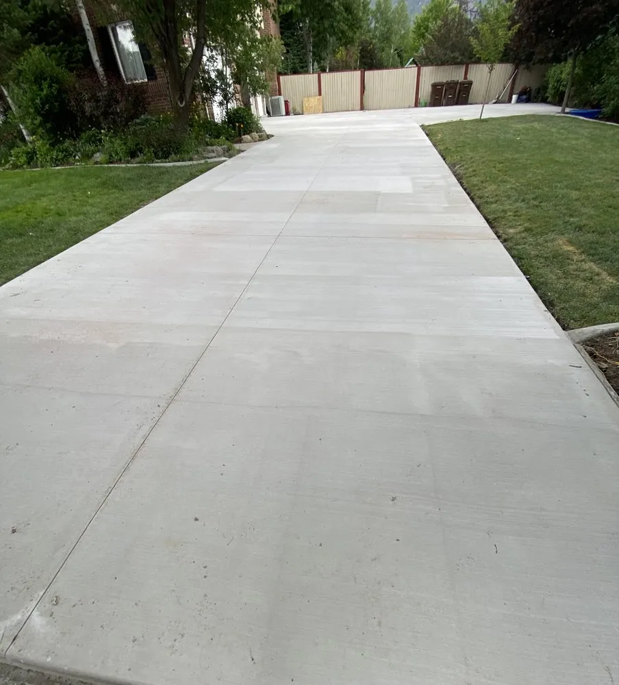 Reliable yard maintenance in Lehi, UT - TRX Construction & Outdoor Living