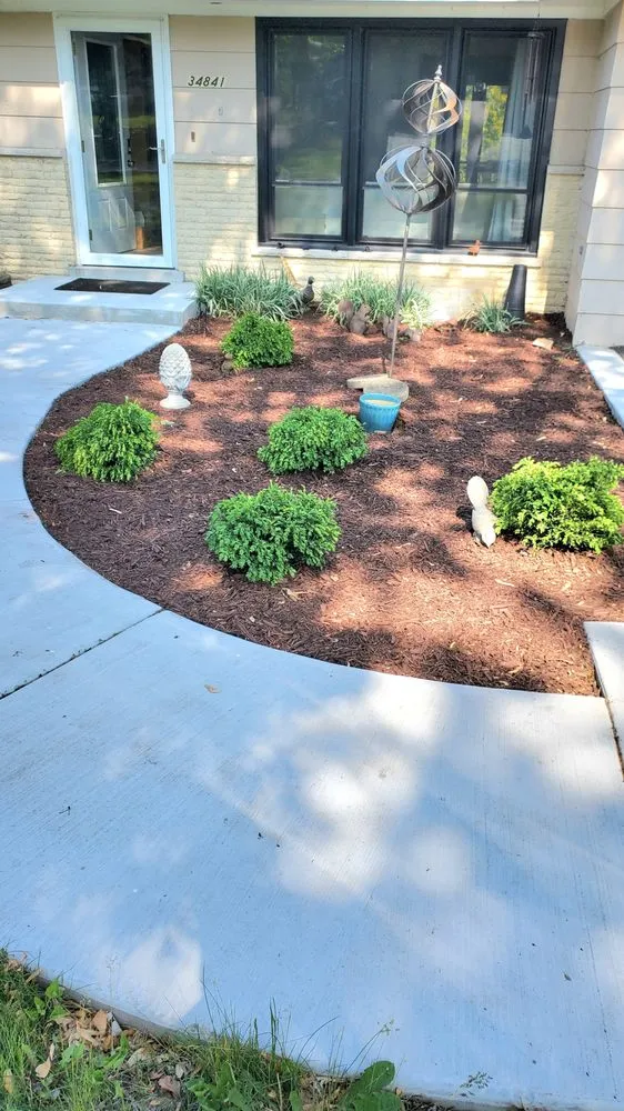 Expert landscape design for year-round maintenance in Ringwood, IL by Trydent Odd Jobs